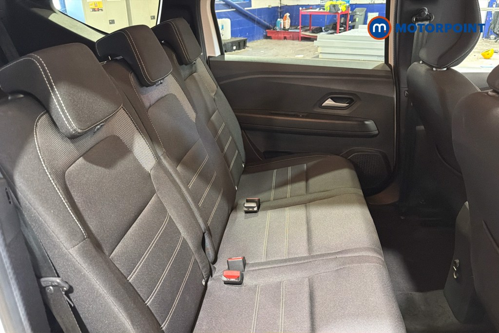 Dacia Jogger Expression Manual Petrol People Carrier - Stock Number (1633883) - 28th supplementary image