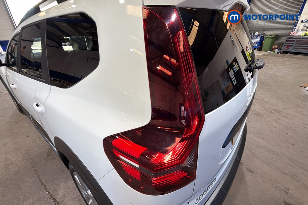 Dacia Jogger Expression Manual Petrol People Carrier - Stock Number (1633883) - 38th supplementary image