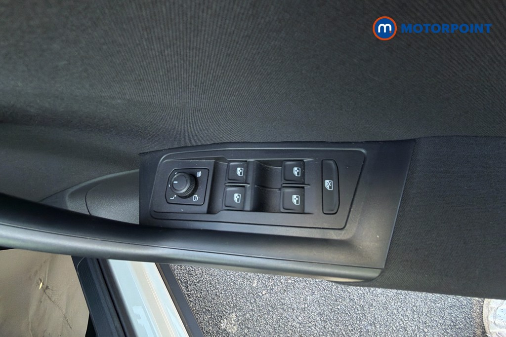 Volkswagen T-Roc Life Automatic Petrol SUV - Stock Number (1634471) - 20th supplementary image