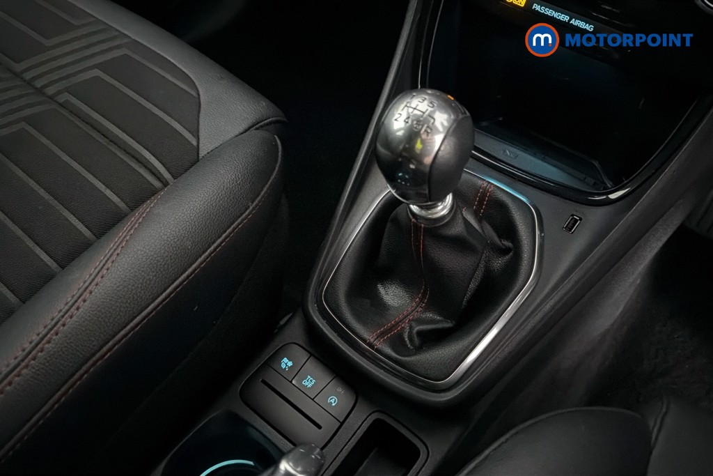 Ford Puma St-Line X Manual Petrol SUV - Stock Number (1635295) - 15th supplementary image