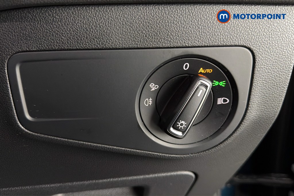 Volkswagen Tiguan R-Line Automatic Petrol SUV - Stock Number (1635555) - 18th supplementary image