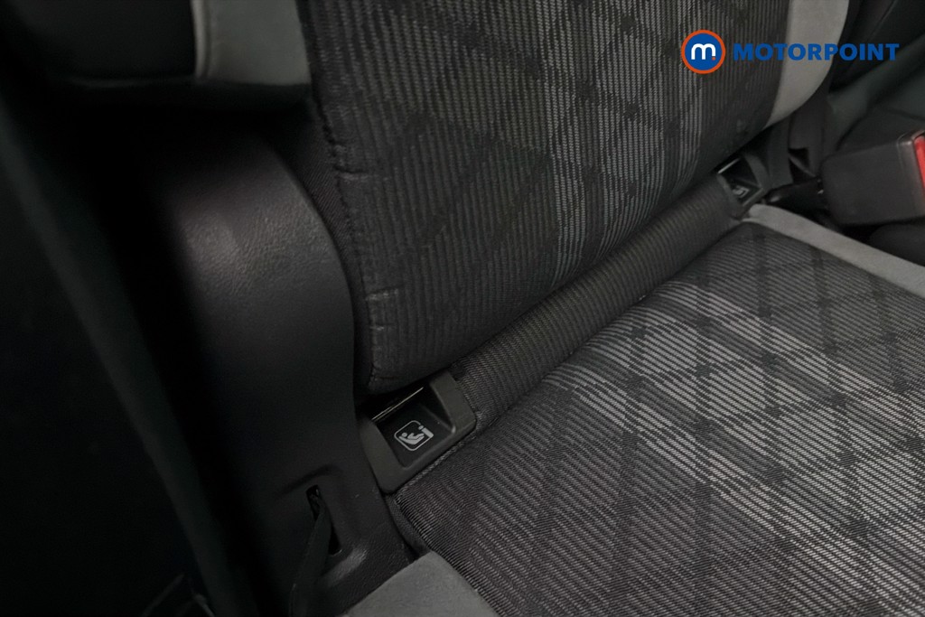Volkswagen Tiguan R-Line Automatic Petrol SUV - Stock Number (1635555) - 29th supplementary image
