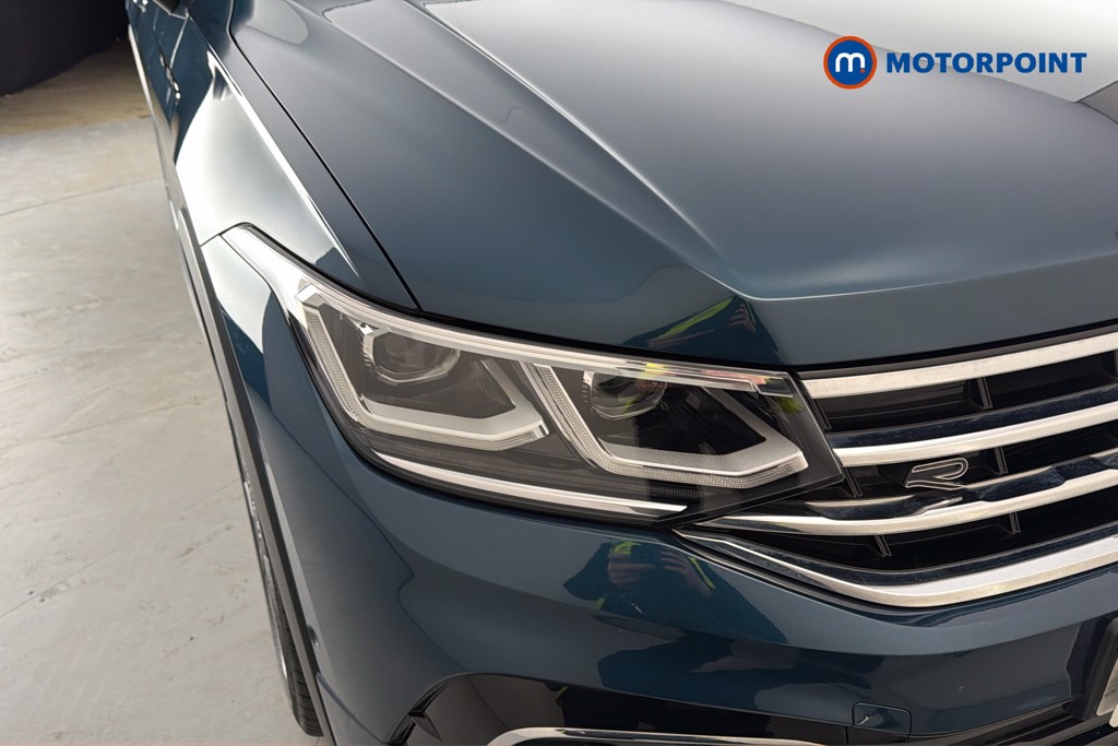 Volkswagen Tiguan R-Line Automatic Petrol SUV - Stock Number (1635555) - 44th supplementary image