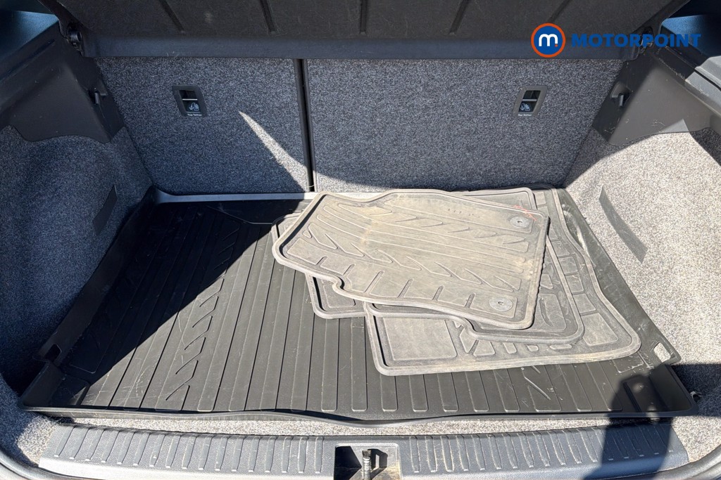 Seat Arona Xcellence Lux Automatic Petrol SUV - Stock Number (1636071) - 33rd supplementary image