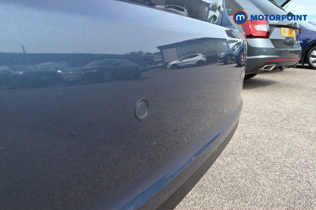 Ford Fiesta Titanium Manual Petrol Hatchback - Stock Number (1636219) - 40th supplementary image