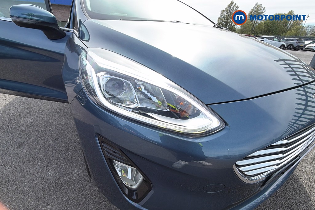 Ford Fiesta Titanium Manual Petrol Hatchback - Stock Number (1636219) - 44th supplementary image