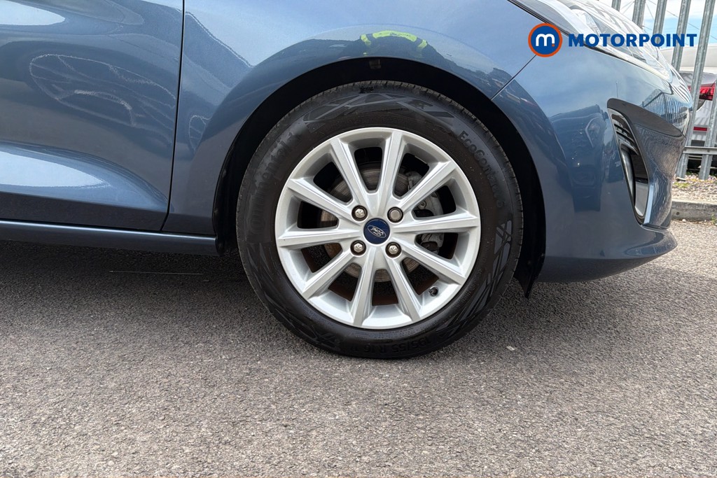 Ford Fiesta Titanium Manual Petrol Hatchback - Stock Number (1636219) - 50th supplementary image