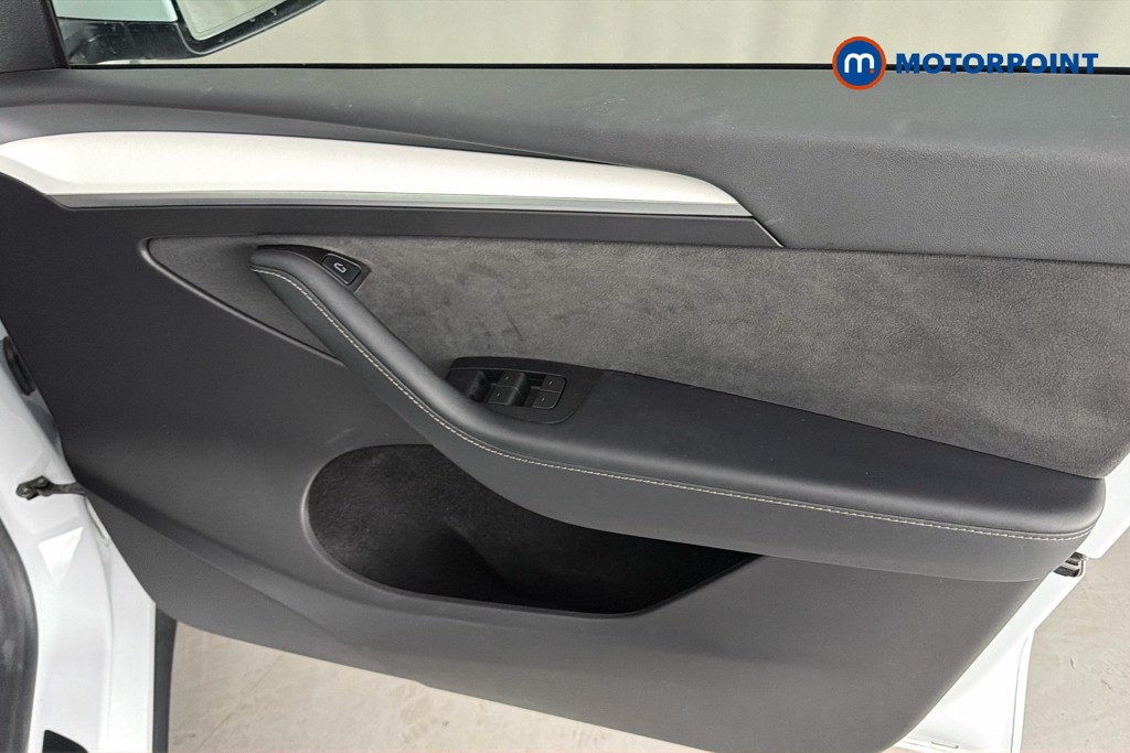 Tesla Model Y Long Range Automatic Electric SUV - Stock Number (1636242) - 19th supplementary image