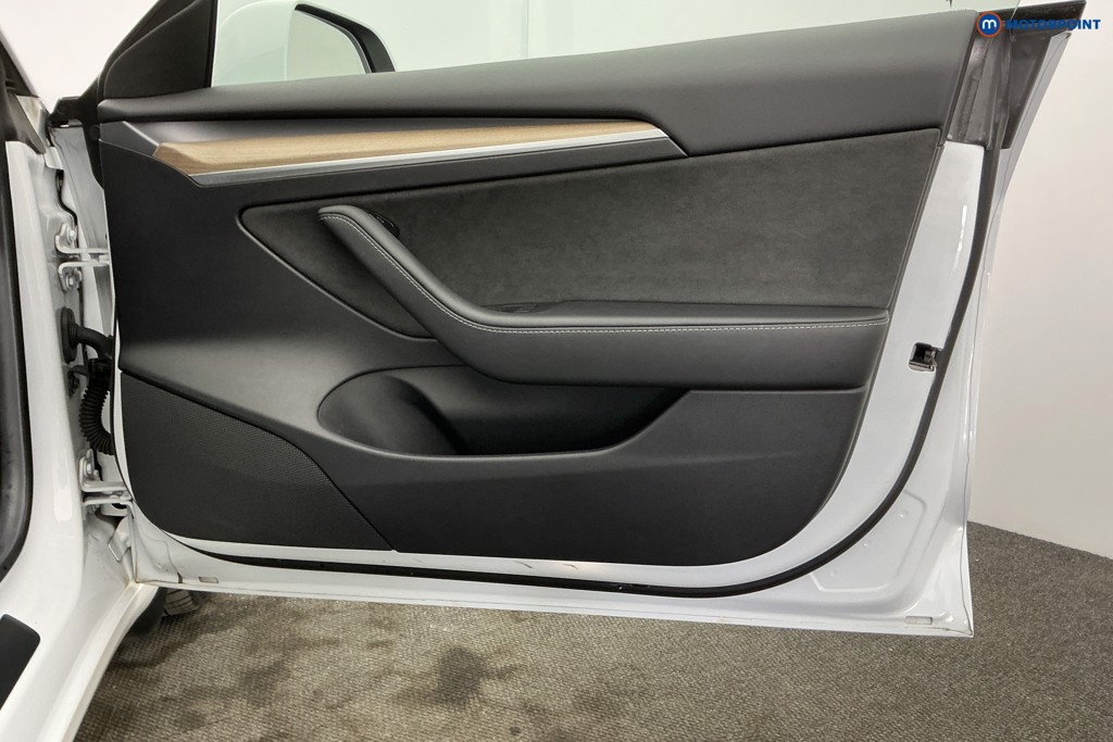 Tesla Model 3 Rwd 4Dr Auto Automatic Electric Saloon - Stock Number (1636276) - 27th supplementary image