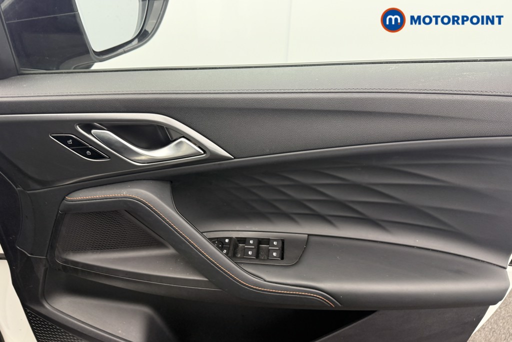 Mg Motor Uk HS Trophy Automatic Petrol-Electric Hybrid SUV - Stock Number (1636468) - 9th supplementary image