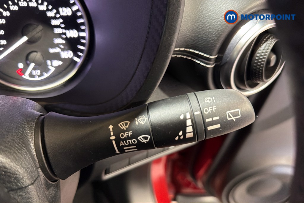 Nissan Juke Tekna Automatic Petrol SUV - Stock Number (1636600) - 7th supplementary image
