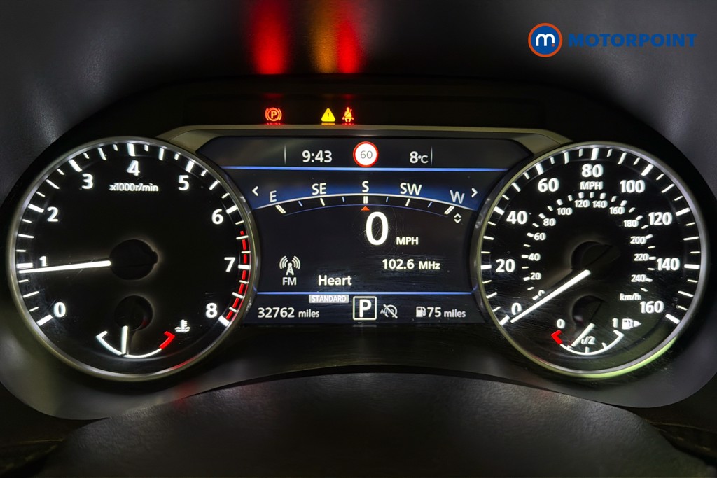 Nissan Juke Tekna Automatic Petrol SUV - Stock Number (1636600) - 8th supplementary image