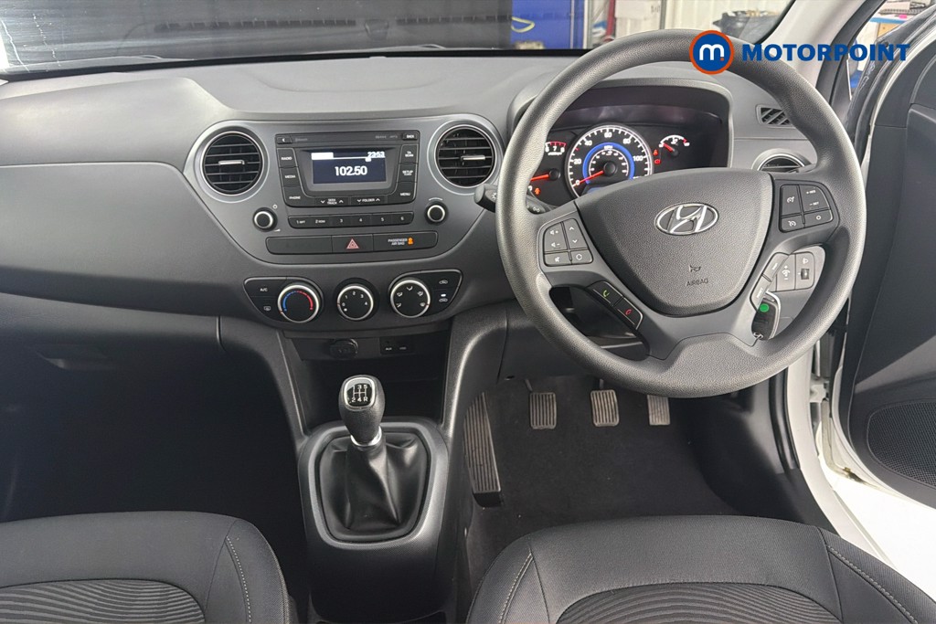Hyundai I10 SE Manual Petrol Hatchback - Stock Number (1636617) - 1st supplementary image