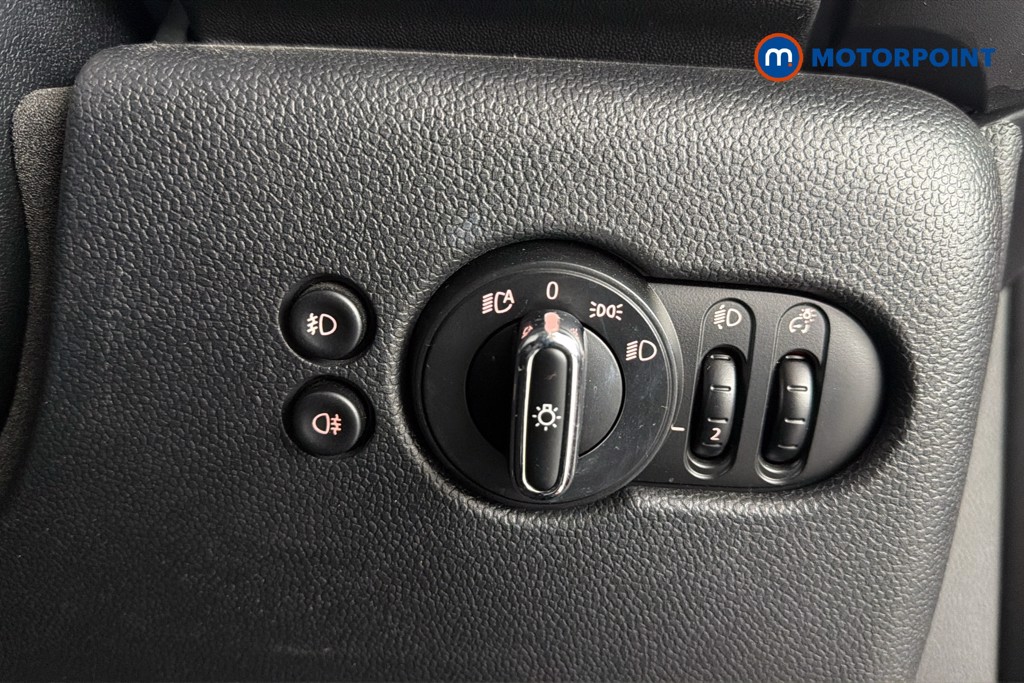 Mini Hatchback Cooper Manual Petrol Hatchback - Stock Number (1636700) - 18th supplementary image