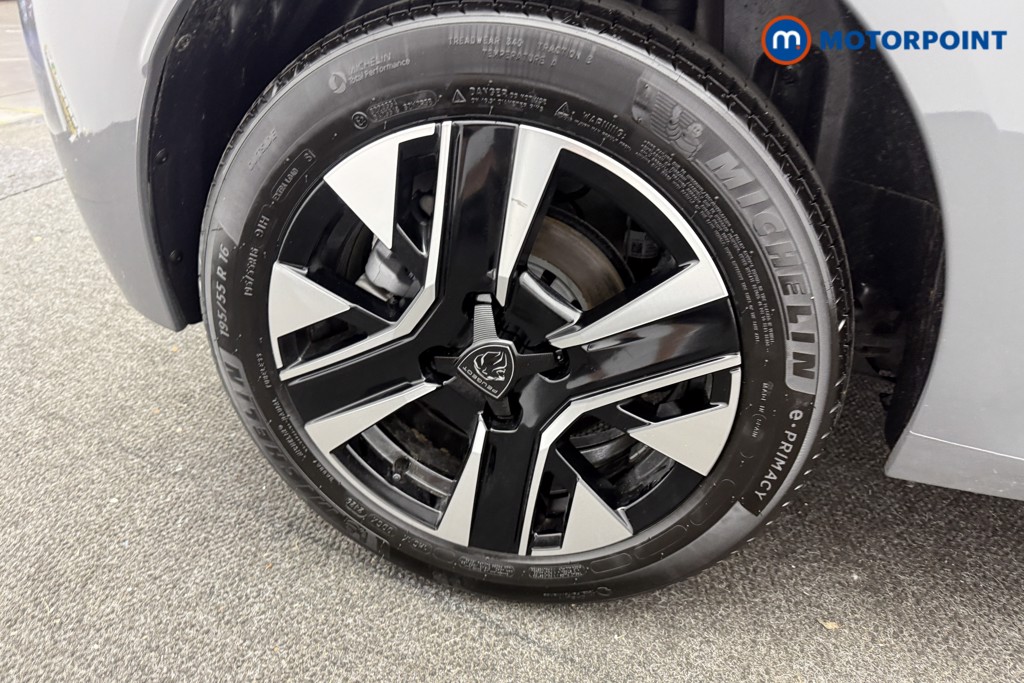 Peugeot 208 Allure Automatic Petrol Hatchback - Stock Number (1636720) - 6th supplementary image