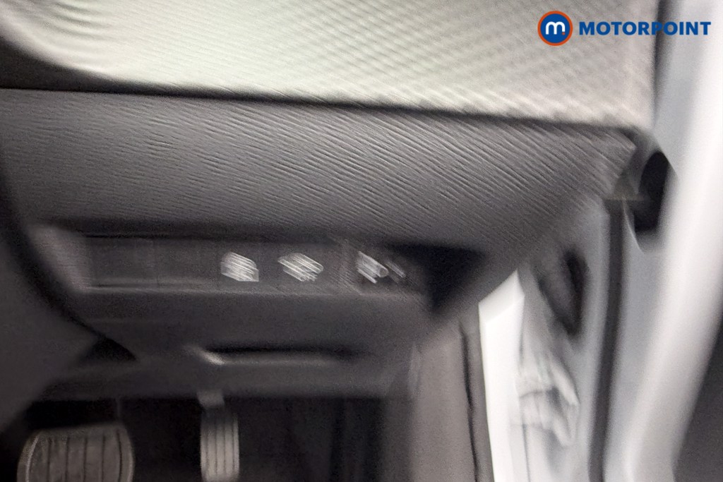 Peugeot 208 Allure Automatic Petrol Hatchback - Stock Number (1636798) - 12th supplementary image