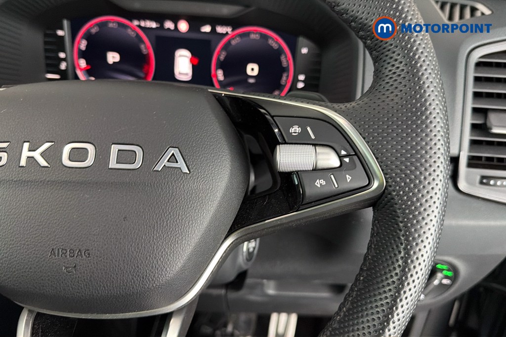 Skoda Karoq Sportline Edition Automatic Petrol SUV - Stock Number (1636974) - 4th supplementary image