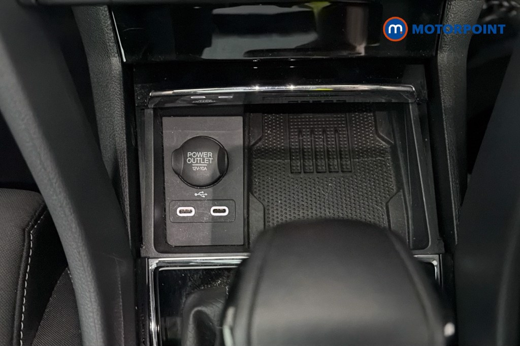 Skoda Karoq Sportline Edition Automatic Petrol SUV - Stock Number (1636974) - 17th supplementary image