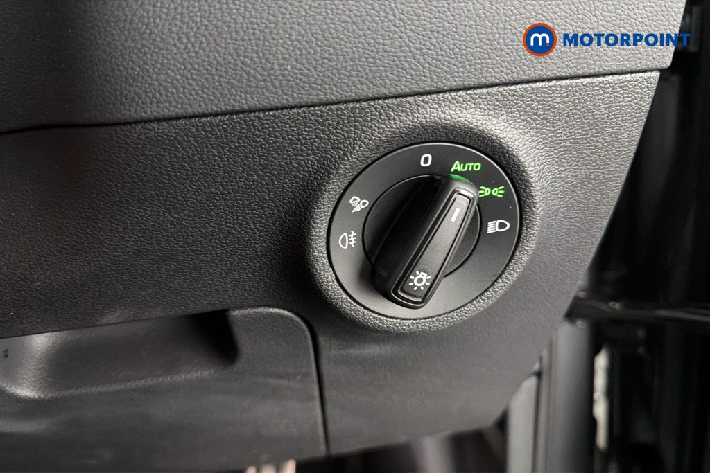 Skoda Karoq Sportline Edition Automatic Petrol SUV - Stock Number (1636974) - 18th supplementary image