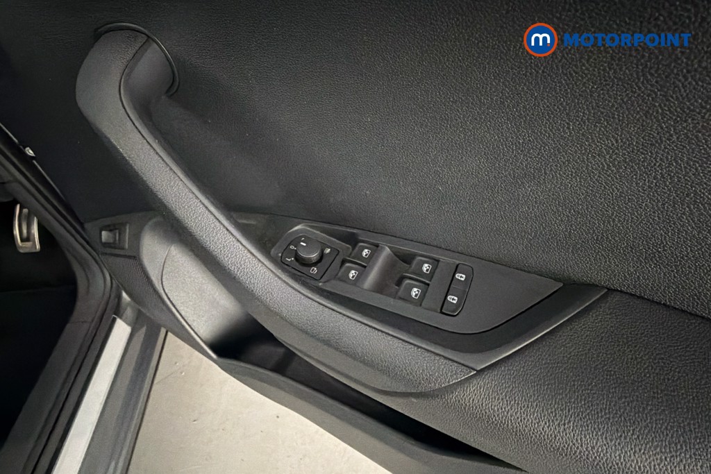 Skoda Karoq Sportline Edition Automatic Petrol SUV - Stock Number (1636974) - 20th supplementary image