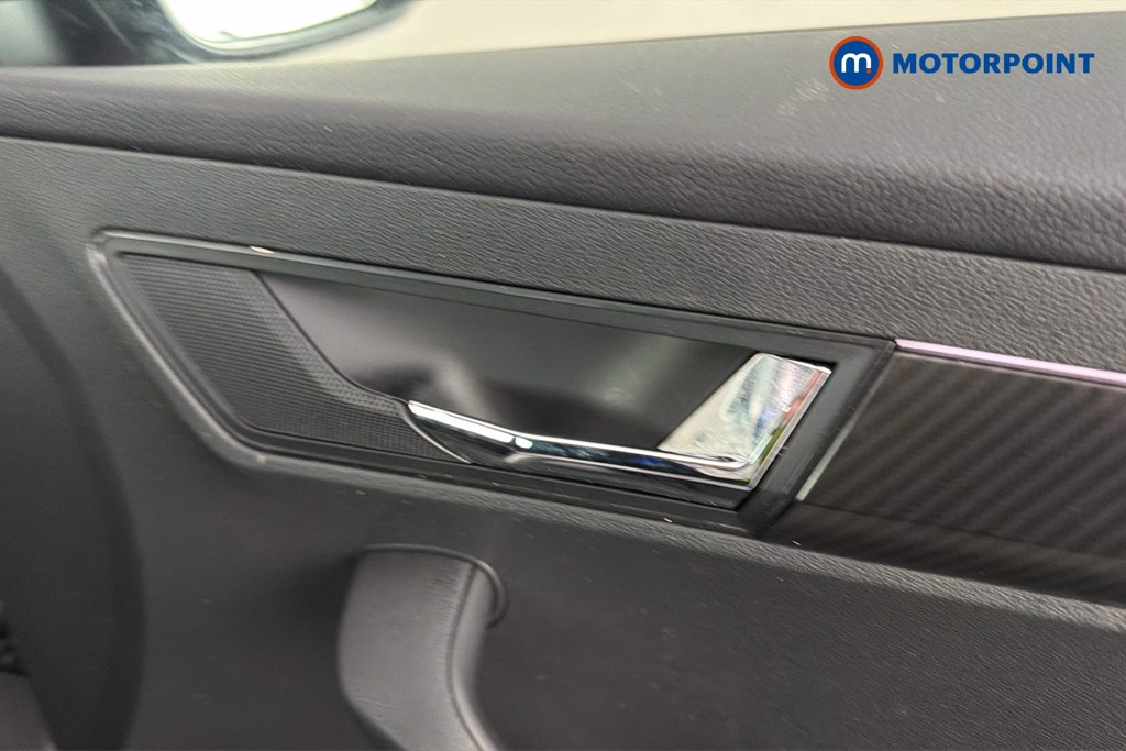 Skoda Karoq Sportline Edition Automatic Petrol SUV - Stock Number (1636974) - 42nd supplementary image