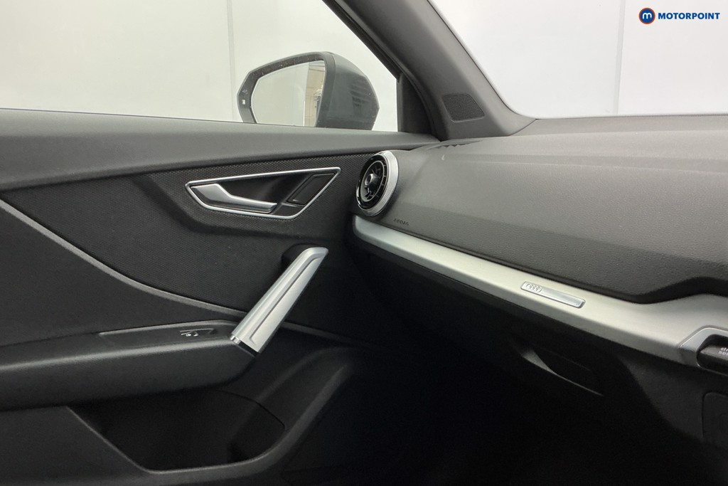 Audi Q2 S Line Manual Petrol SUV - Stock Number (1637170) - 23rd supplementary image