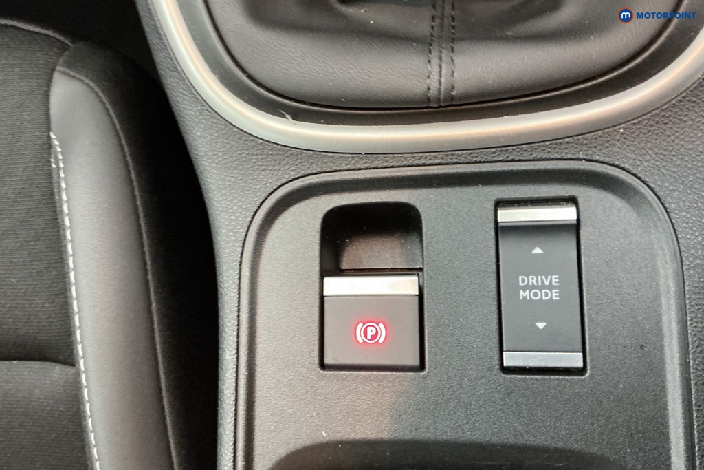 Jeep Avenger Altitude Manual Petrol SUV - Stock Number (1637201) - 20th supplementary image