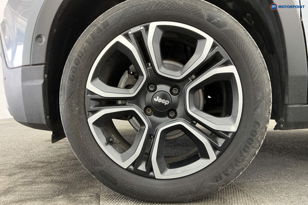 Jeep Avenger Altitude Manual Petrol SUV - Stock Number (1637201) - 37th supplementary image