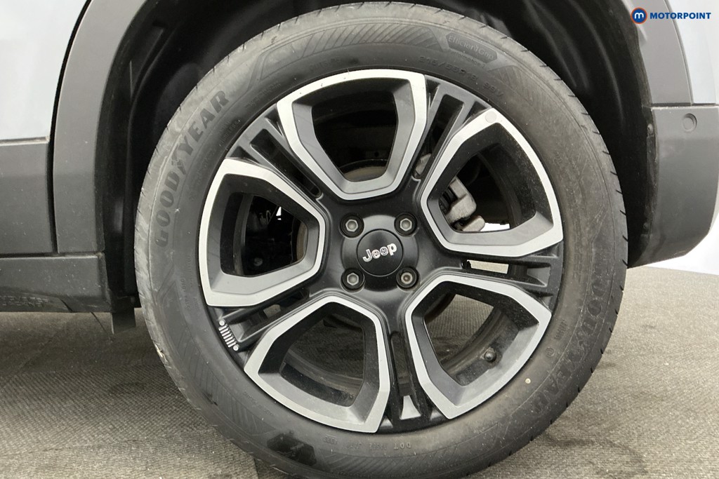 Jeep Avenger Altitude Manual Petrol SUV - Stock Number (1637201) - 38th supplementary image