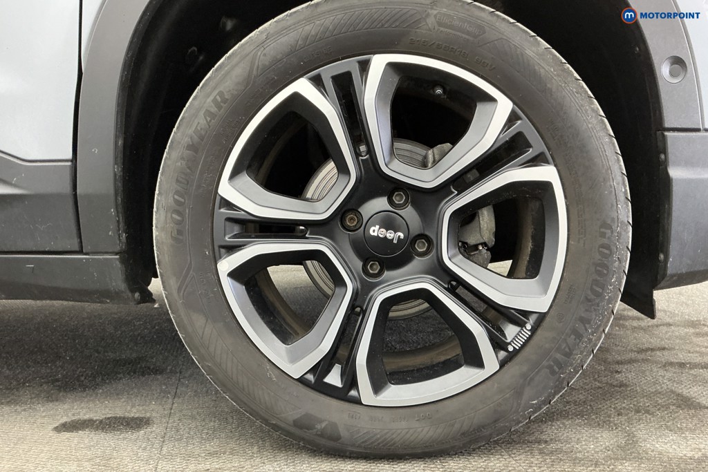 Jeep Avenger Altitude Manual Petrol SUV - Stock Number (1637201) - 40th supplementary image