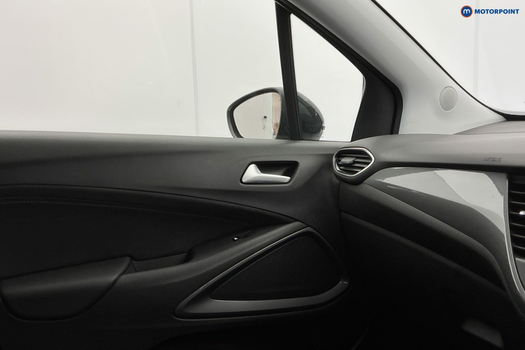 Vauxhall Crossland Ultimate Manual Petrol SUV - Stock Number (1637329) - 22nd supplementary image