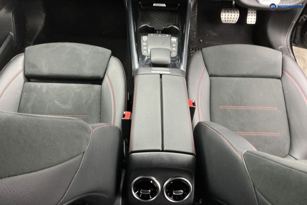 Mercedes-Benz B Class Amg Line Automatic Petrol Hatchback - Stock Number (1637403) - 11th supplementary image