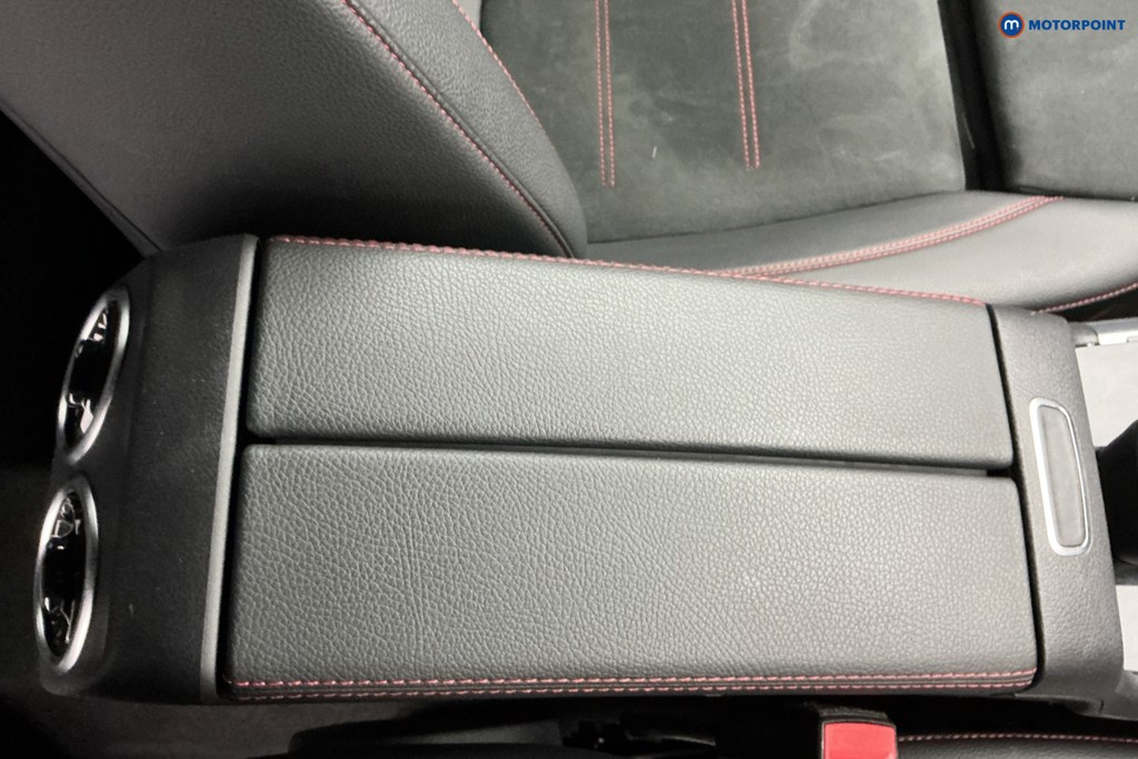 Mercedes-Benz B Class Amg Line Automatic Petrol Hatchback - Stock Number (1637403) - 15th supplementary image