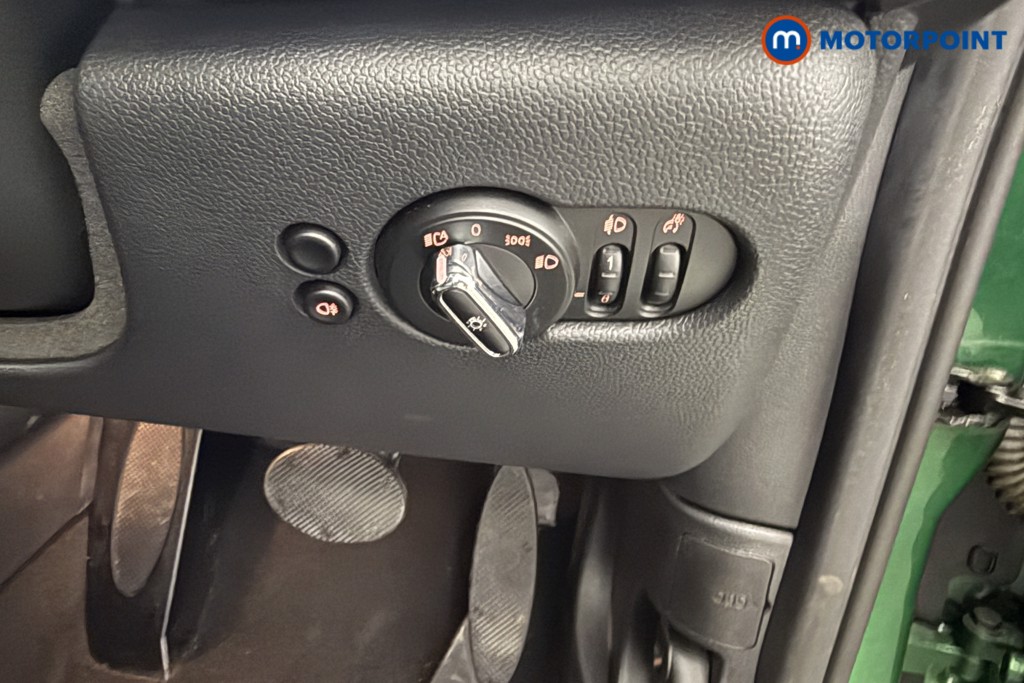 Mini Convertible Cooper S Exclusive Automatic Petrol Convertible - Stock Number (1637502) - 10th supplementary image