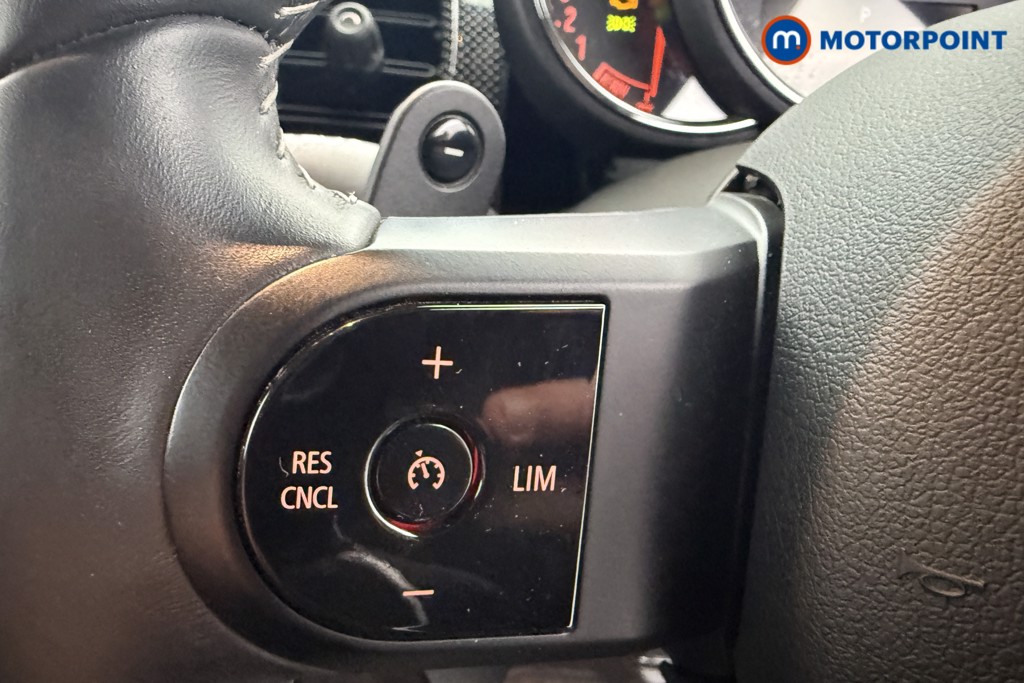 Mini Convertible Cooper S Exclusive Automatic Petrol Convertible - Stock Number (1637502) - 13th supplementary image