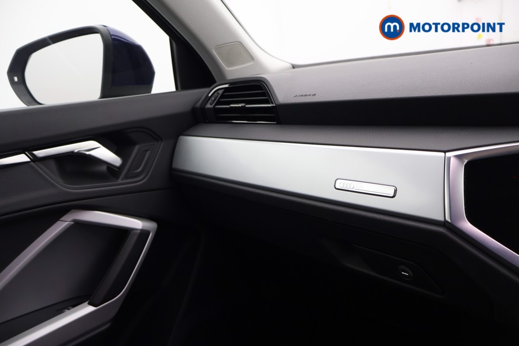 Audi Q3 Sport Automatic Petrol SUV - Stock Number (1637529) - 8th supplementary image