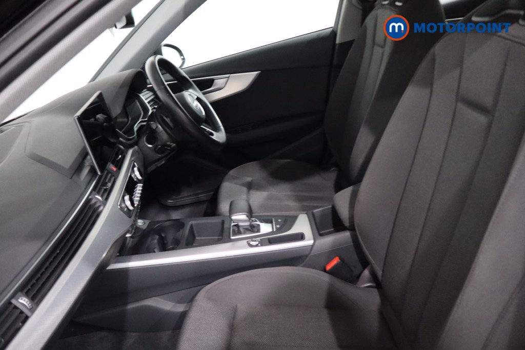 Audi A4 Technik Automatic Petrol Estate - Stock Number (1637913) - 4th supplementary image