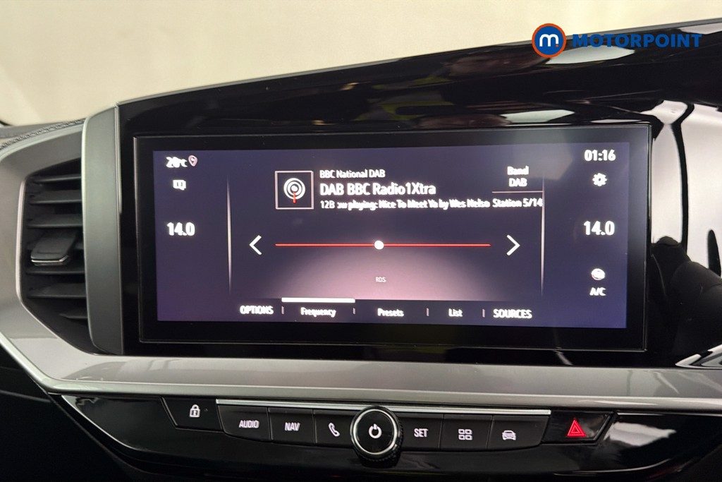 Vauxhall Mokka Elite Premium Manual Petrol SUV - Stock Number (1638050) - 9th supplementary image