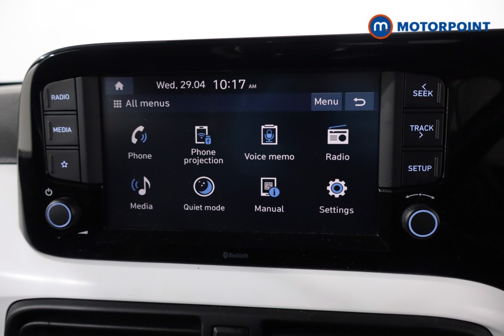 Hyundai I10 Premium Manual Petrol Hatchback - Stock Number (1638156) - 2nd supplementary image