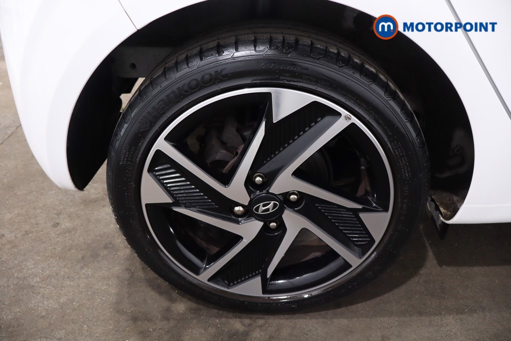 Hyundai I10 Premium Manual Petrol Hatchback - Stock Number (1638156) - 9th supplementary image