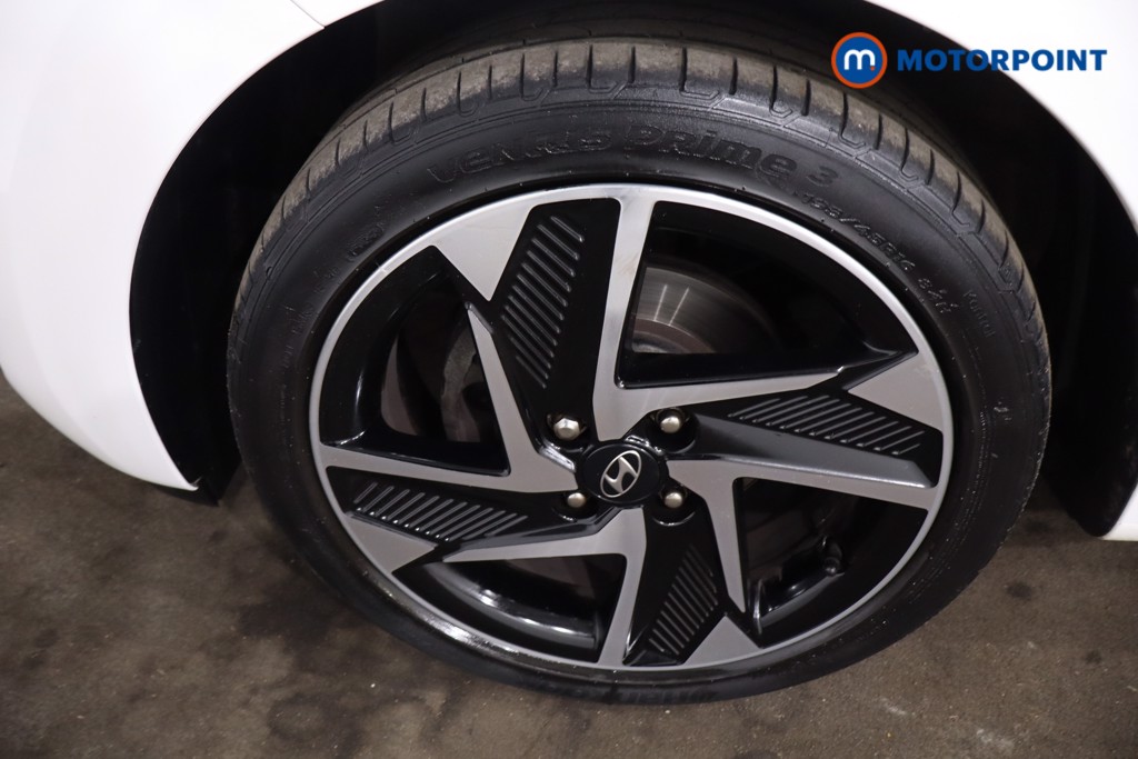 Hyundai I10 Premium Manual Petrol Hatchback - Stock Number (1638156) - 11th supplementary image