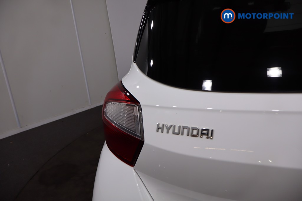 Hyundai I10 Premium Manual Petrol Hatchback - Stock Number (1638156) - 33rd supplementary image