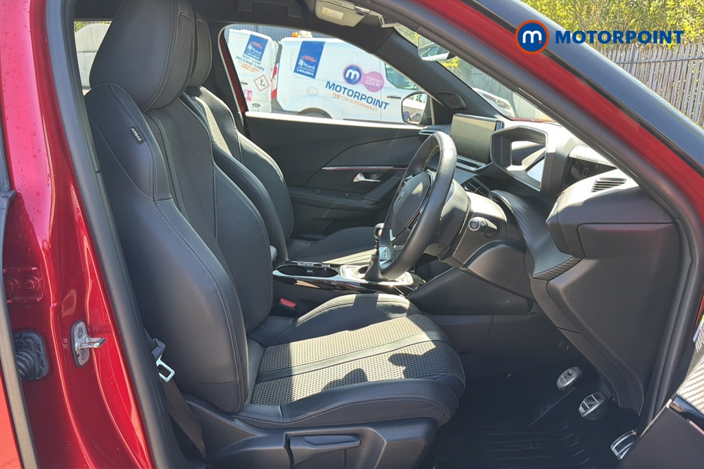 Peugeot 2008 GT Manual Petrol SUV - Stock Number (1638163) - 22nd supplementary image