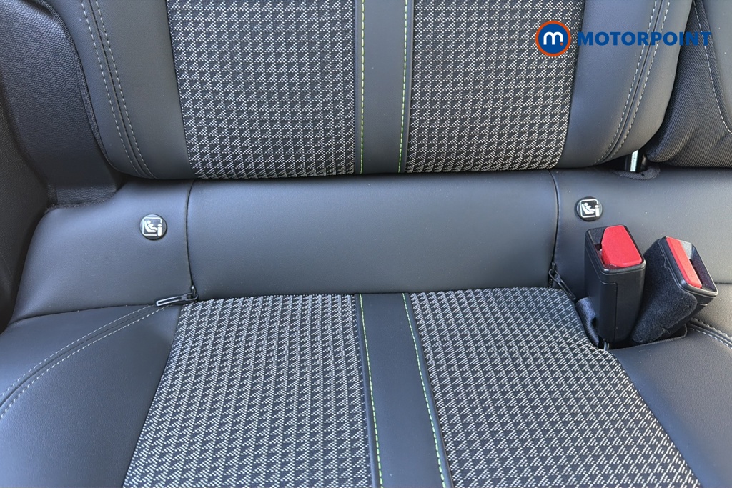 Peugeot 2008 GT Manual Petrol SUV - Stock Number (1638163) - 27th supplementary image