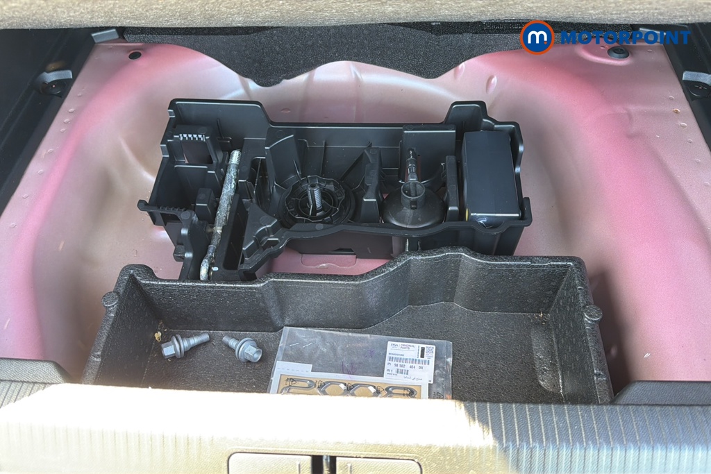 Peugeot 2008 GT Manual Petrol SUV - Stock Number (1638163) - 33rd supplementary image