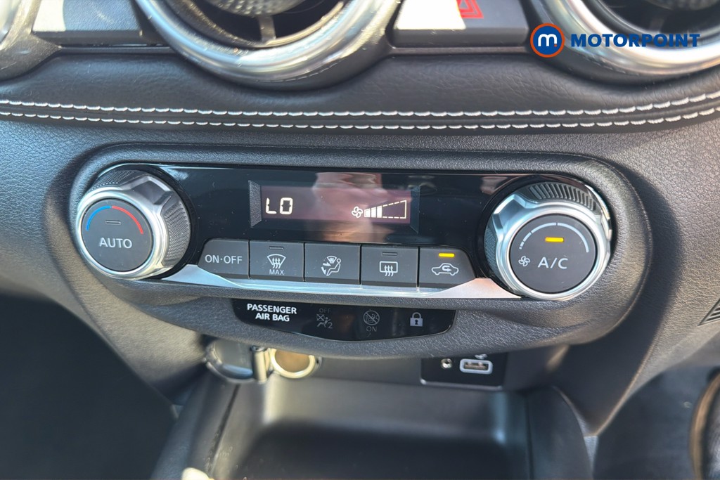 Nissan Juke N-Connecta Automatic Petrol SUV - Stock Number (1638179) - 12th supplementary image