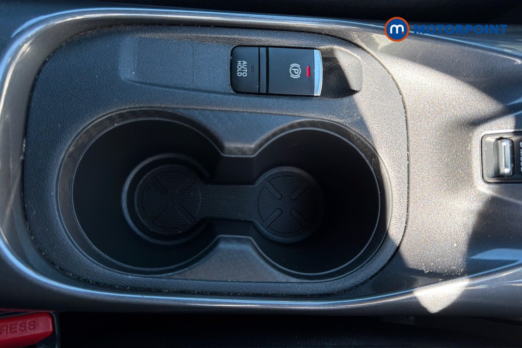 Nissan Juke N-Connecta Automatic Petrol SUV - Stock Number (1638179) - 16th supplementary image