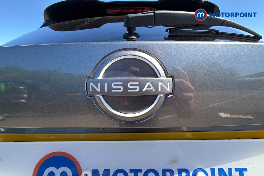 Nissan Juke N-Connecta Automatic Petrol SUV - Stock Number (1638179) - 37th supplementary image
