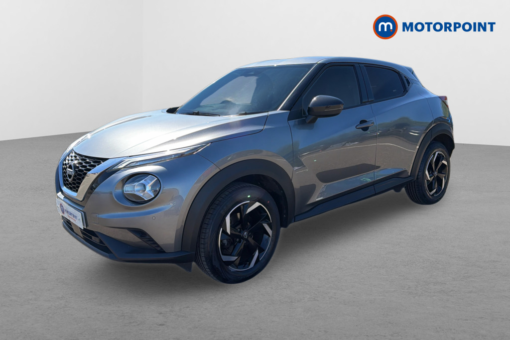 Nissan Juke N-Connecta Automatic Petrol SUV - Stock Number (1638179) - Passenger side front corner