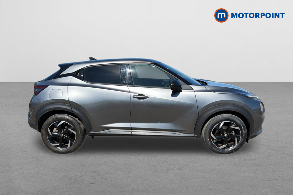 Nissan Juke N-Connecta Automatic Petrol SUV - Stock Number (1638179) - Drivers side
